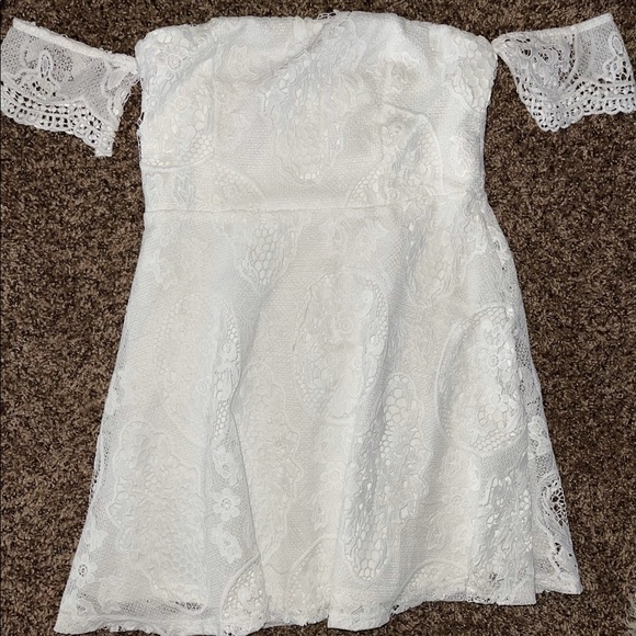 Dress - Picture 1 of 1